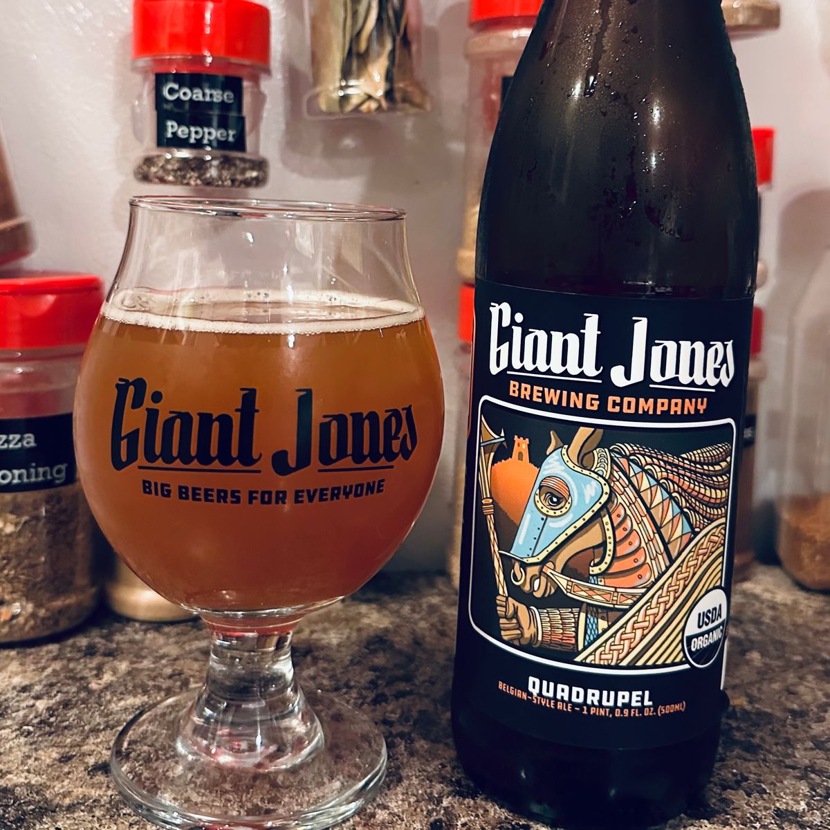 Giant Jones Quadrupel